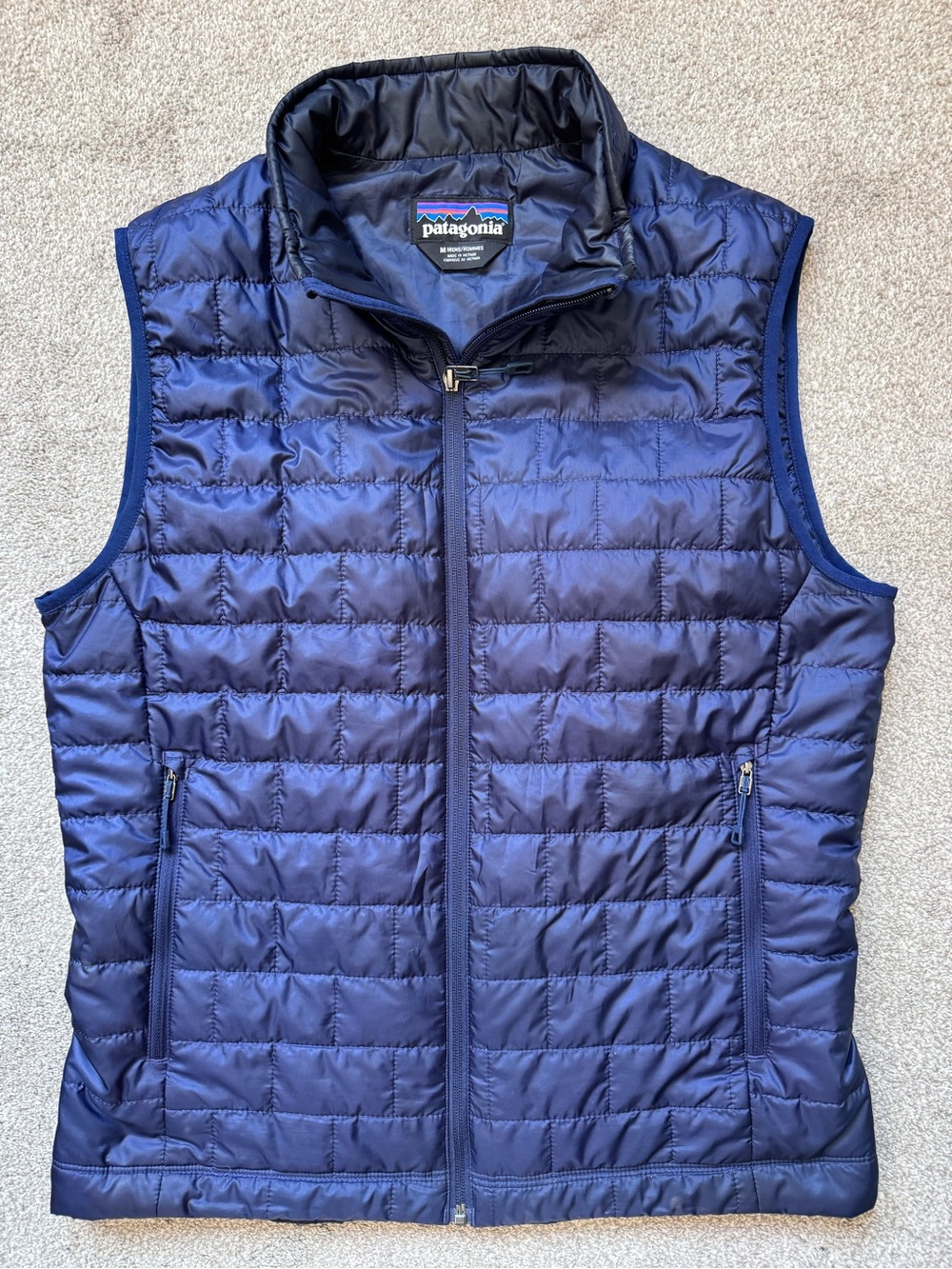 Mens Patagonia Nano Puff Vest Size Medium Navy Blue Like NEW